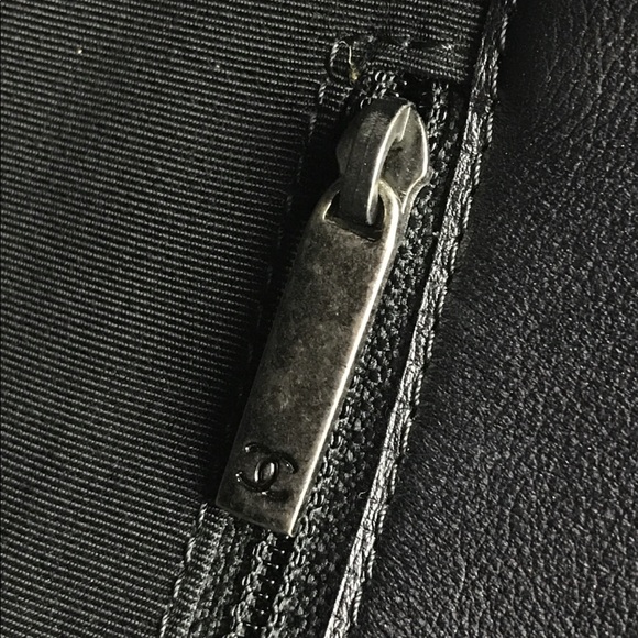 SOLD — NFS — Black Lambskin Chanel 2013 XL Enchained Boy Flap Bag w/RHW - Picture 8 of 16